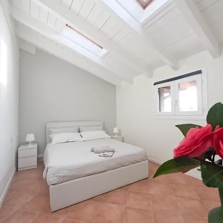 Trinade Apartment