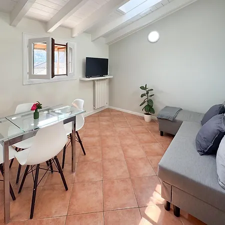 Trinade 特尔纳特